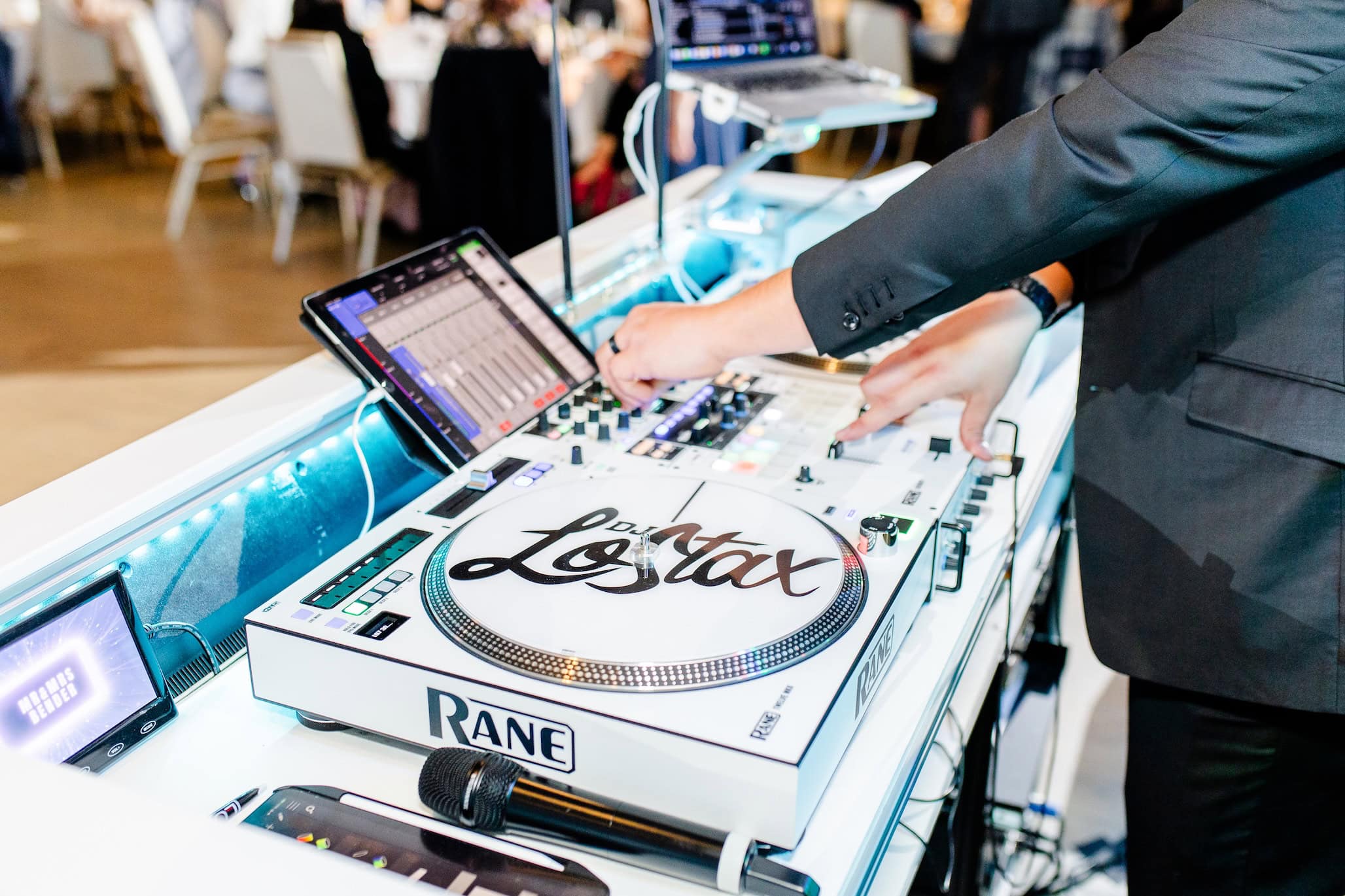 Michigan Wedding DJ Equipment
